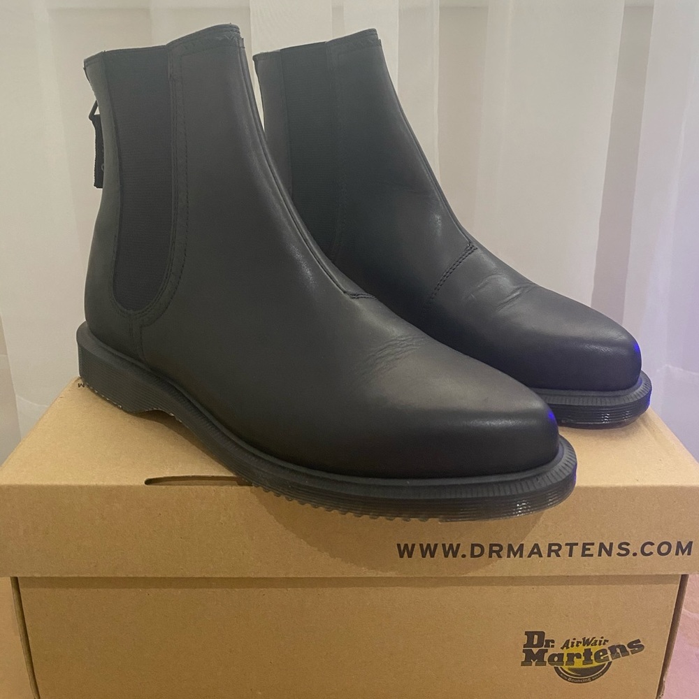 Dr Martens Zillow Temperley